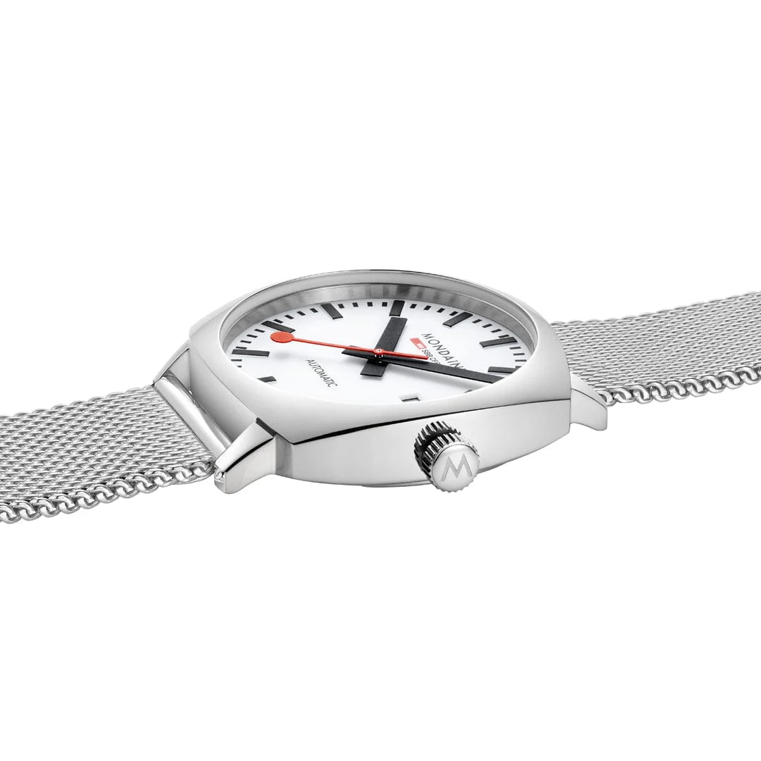 Cushion Automatic, 39mm, Stainless Steel Mesh - Image 5