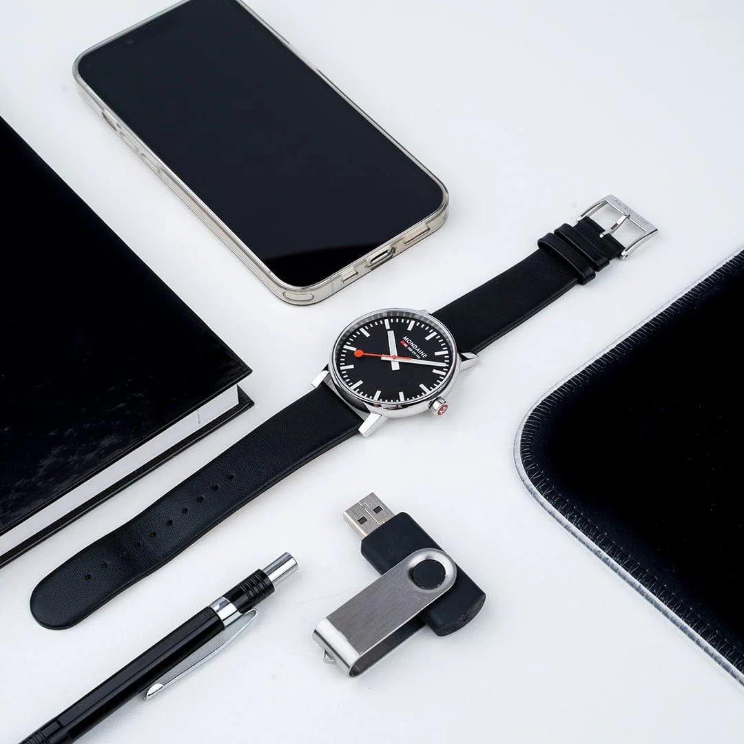 Evo2, Polished Steel, 43 mm, Black Vegan Leather - Image 11