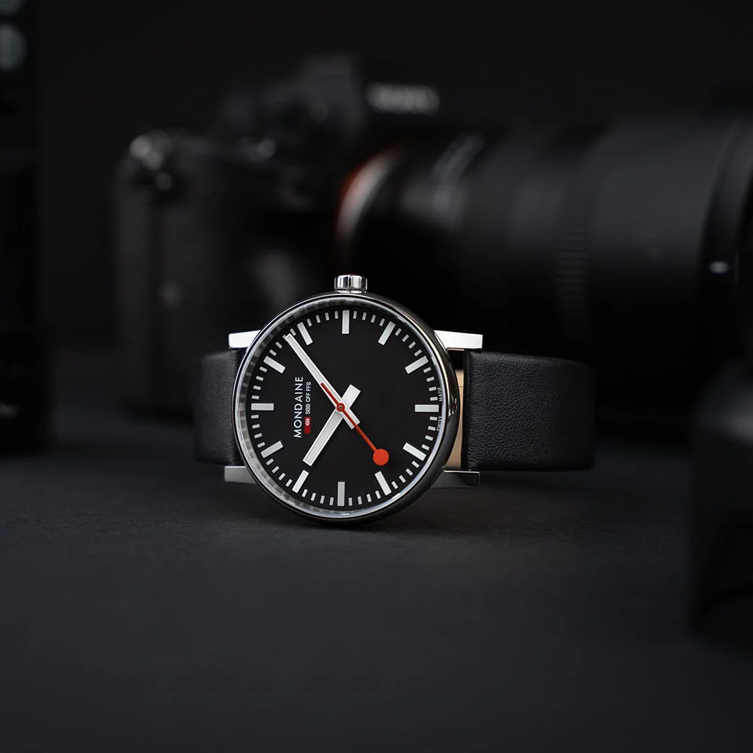 Evo2, Polished Steel, 43 mm, Black Vegan Leather - Image 13
