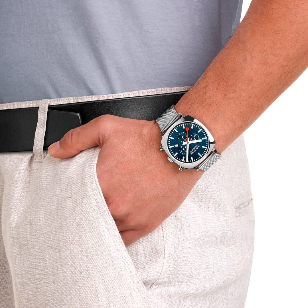 Grand Cushion, Chronograph, 41 mm, Blue Textile - Image 13