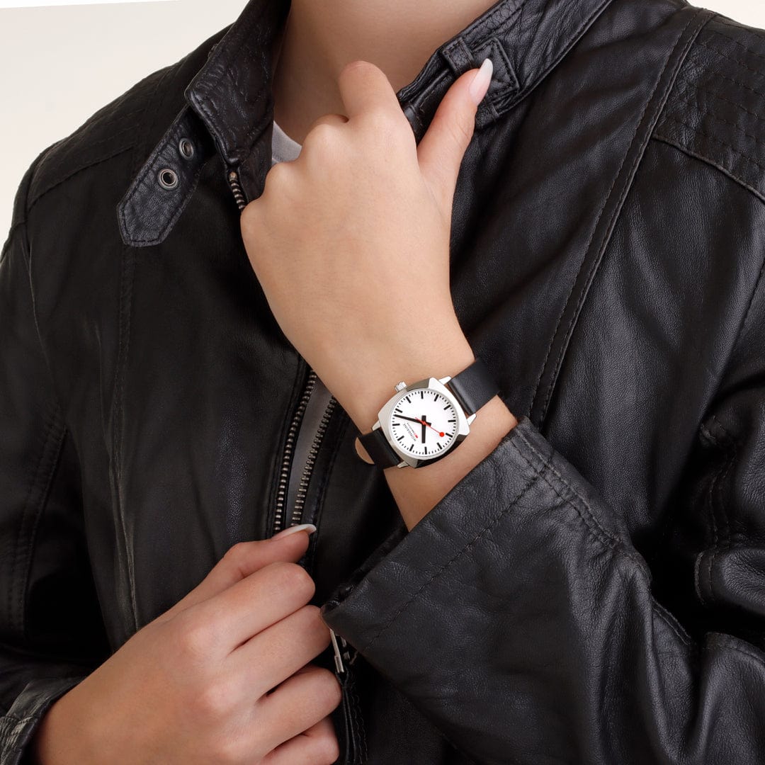 Petite Cushion, 31 mm, Black Vegan Leather - Image 3